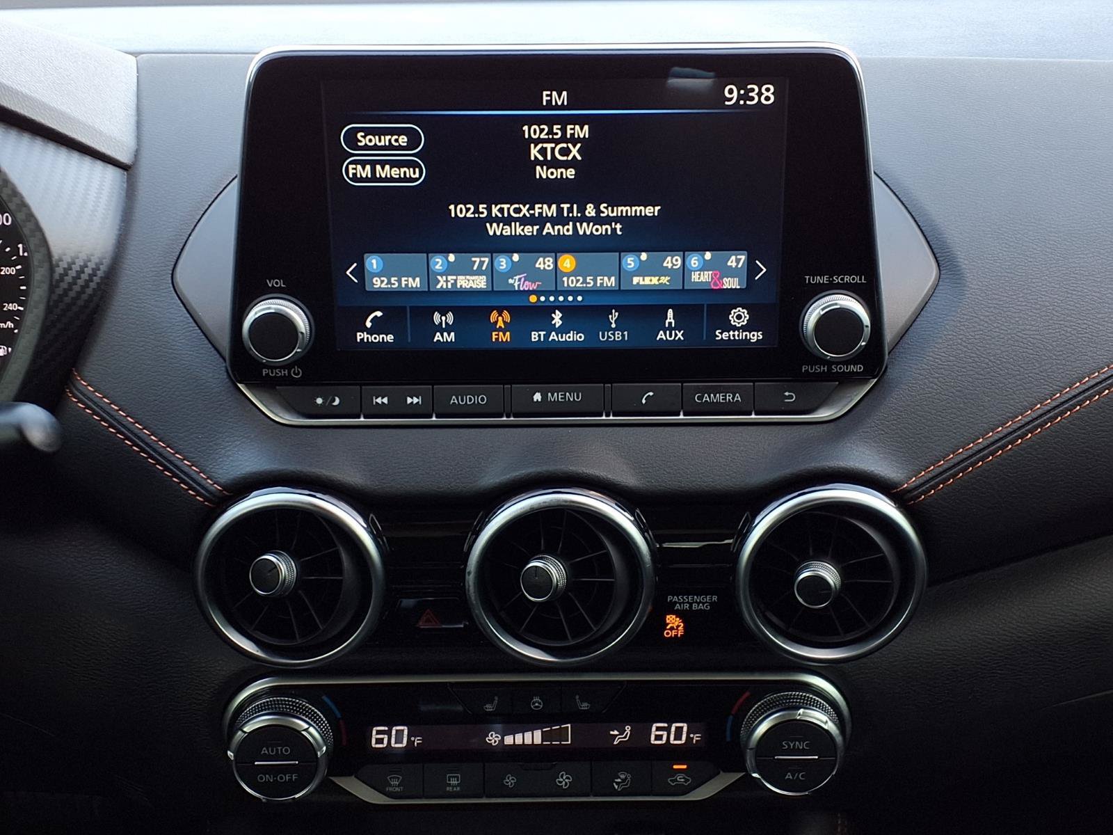 Used 2023 Nissan Sentra SR w/ SR Premium Package FWD image 23