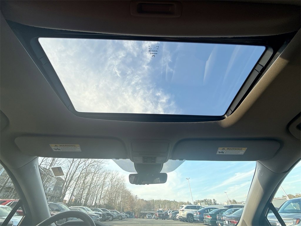 Used 2023 Honda Odyssey EX-L image 16