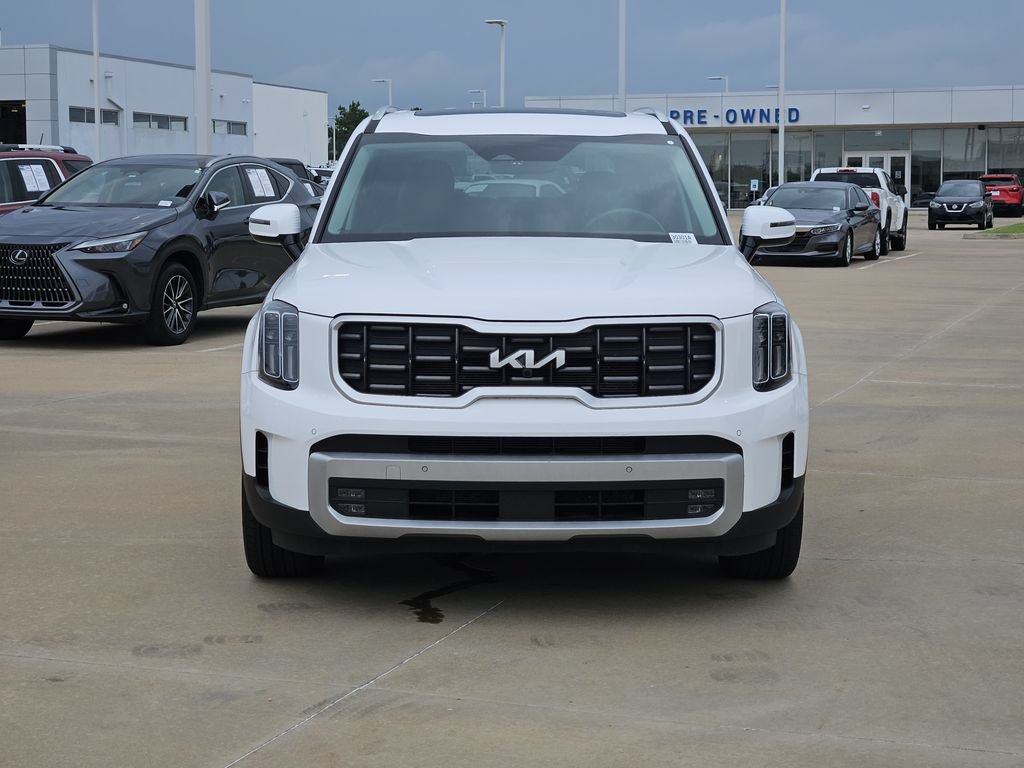 Used 2024 Kia Telluride SX AWD/4WD image 2
