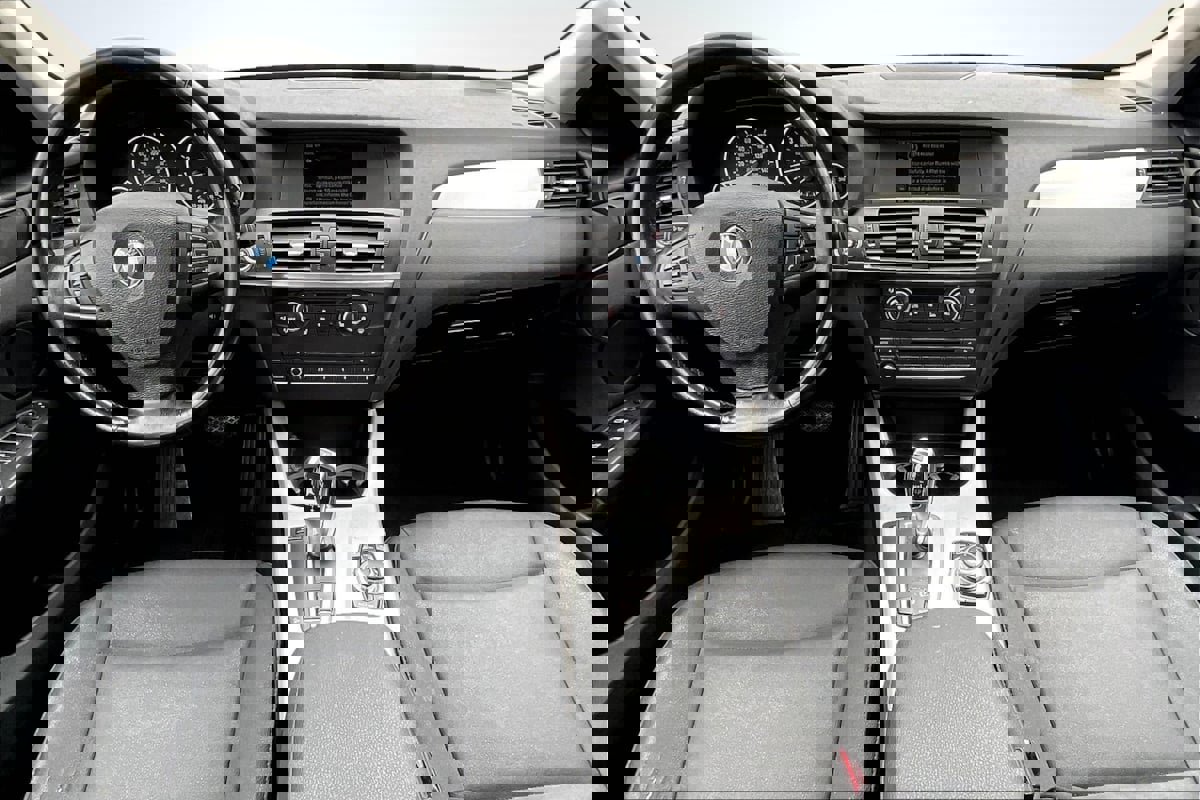 Used 2011 BMW X3 xDrive28i image 16