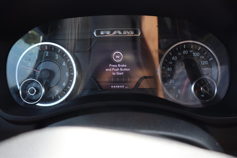 Used 2021 RAM 2500 Tradesman w/ Safety Group AWD/4WD image 10