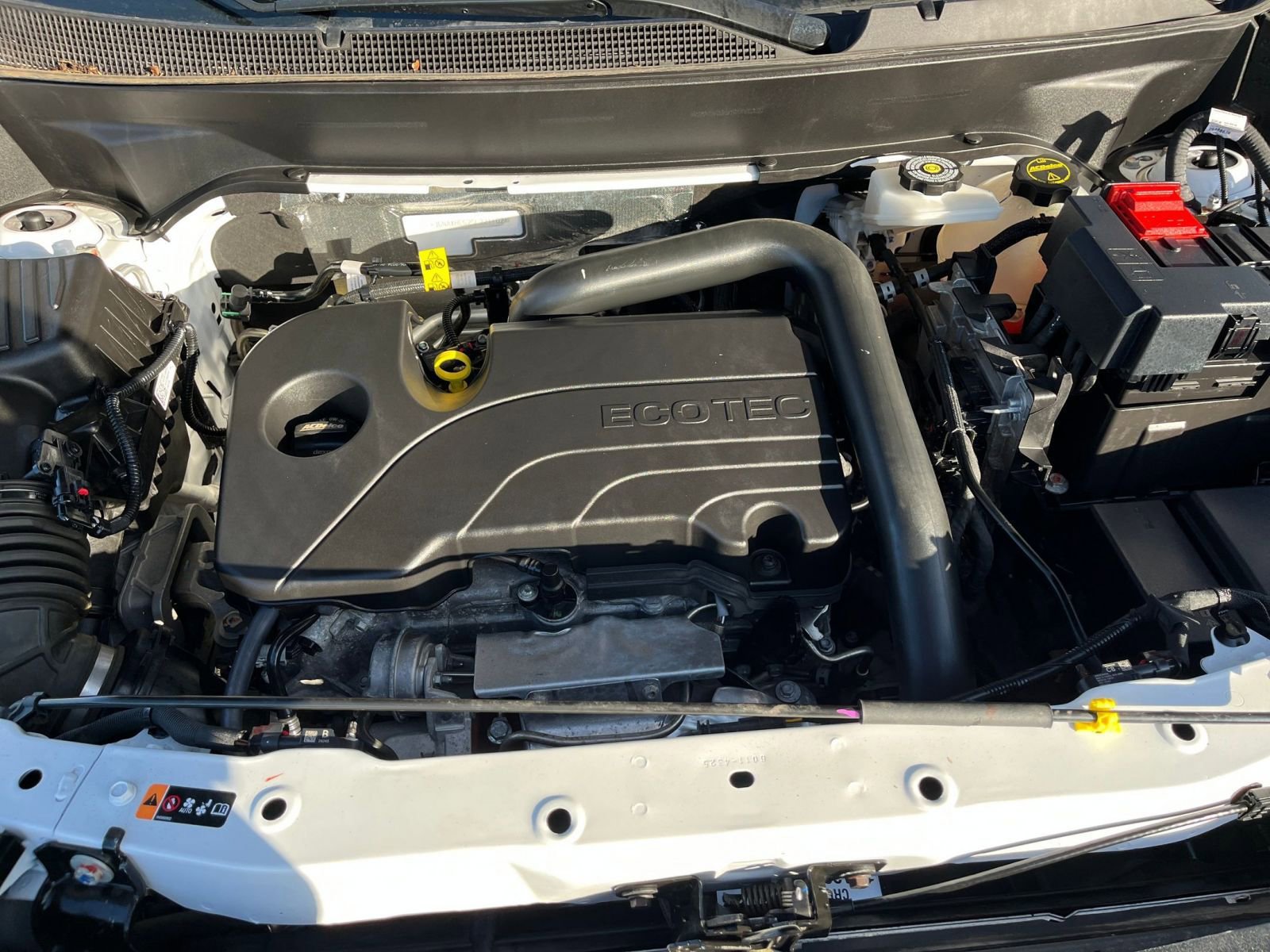Used 2025 Chevrolet Equinox LT FWD image 33