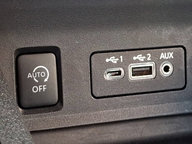 Used 2024 Nissan Sentra SV FWD image 26