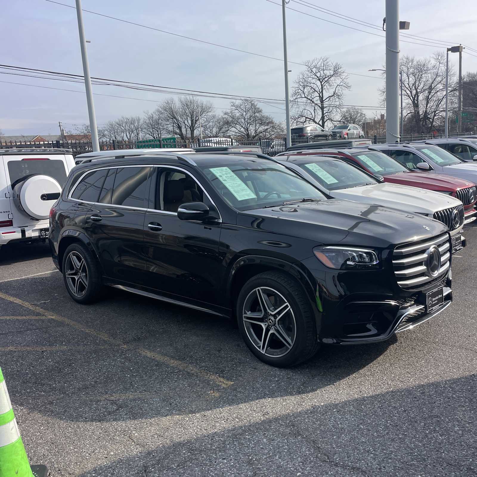 Used 2024 Mercedes-Benz GLS 450 4MATIC image 2