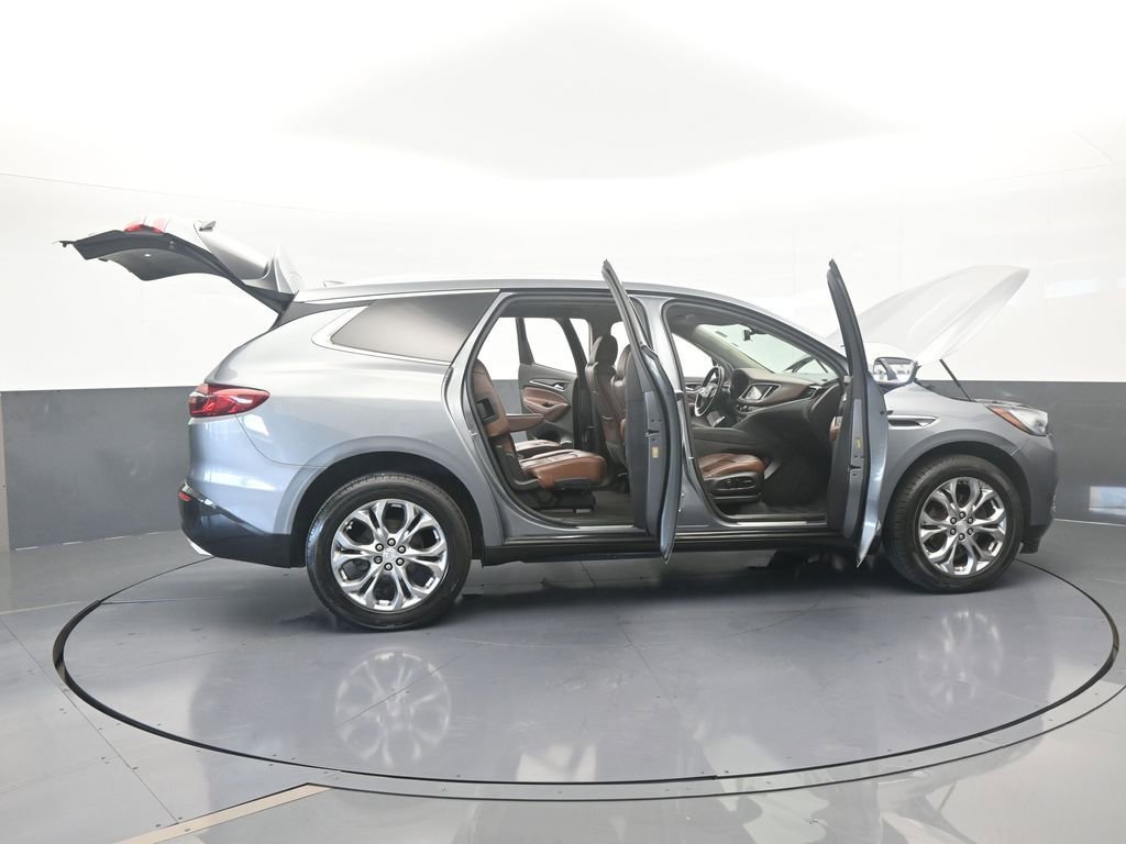 Used 2018 Buick Enclave Avenir w/ Avenir Technology Package image 77