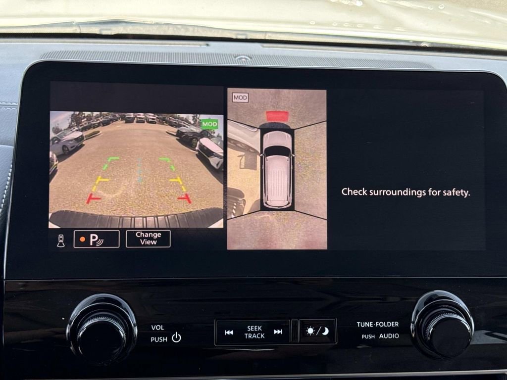 Certified 2024 Nissan Armada Platinum w/ Captain's Chairs Package image 26