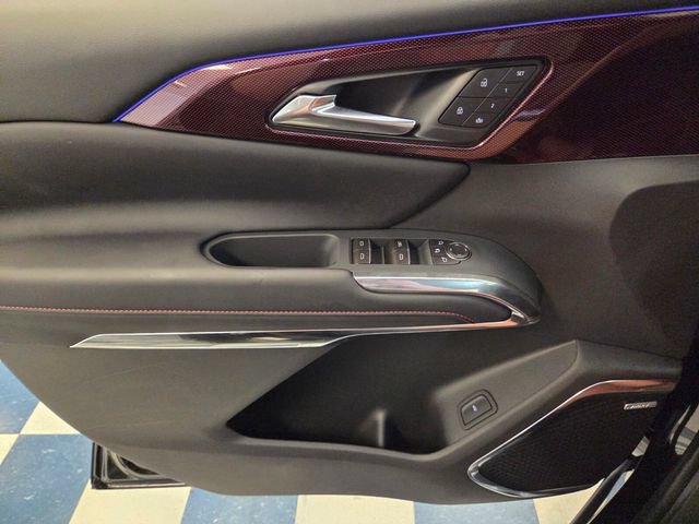 New 2027 Chevrolet Traverse RS w/ LPO, Floor Liner Package FWD image 26
