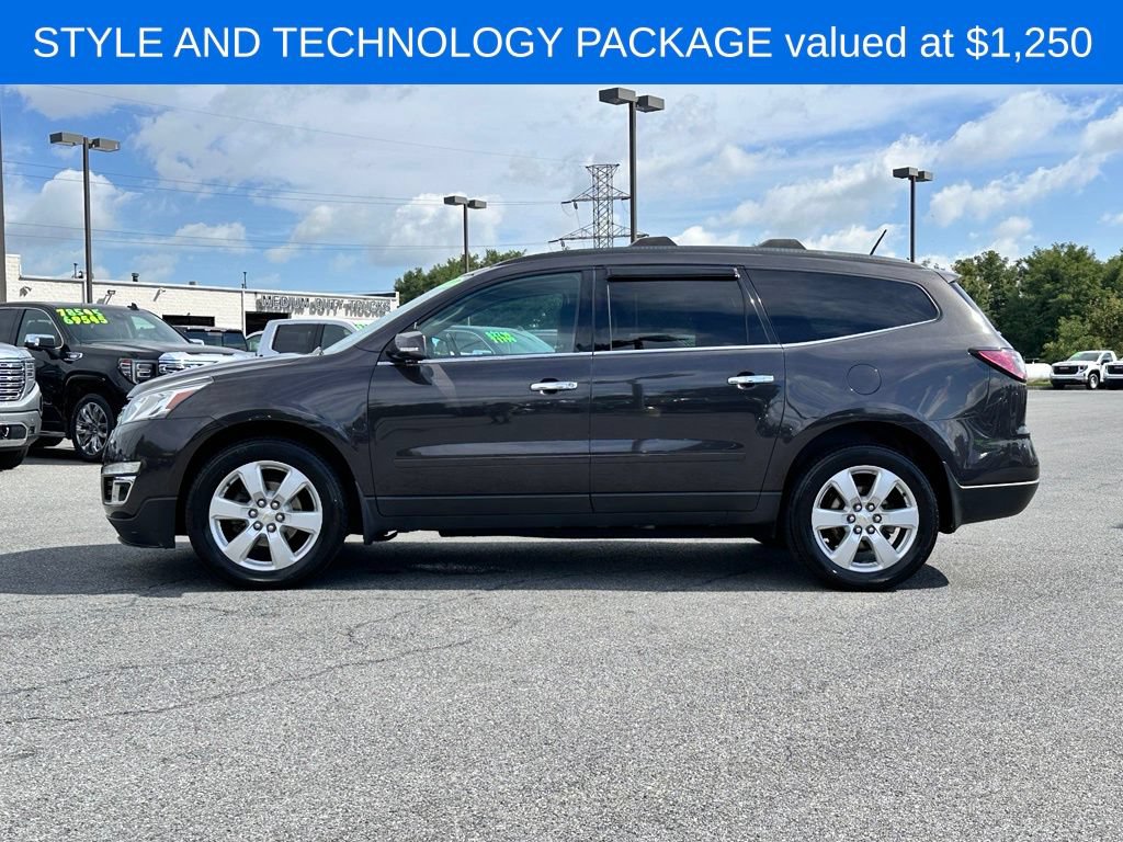 Used 2017 Chevrolet Traverse LT w/ Style and Technology Package AWD/4WD image 7