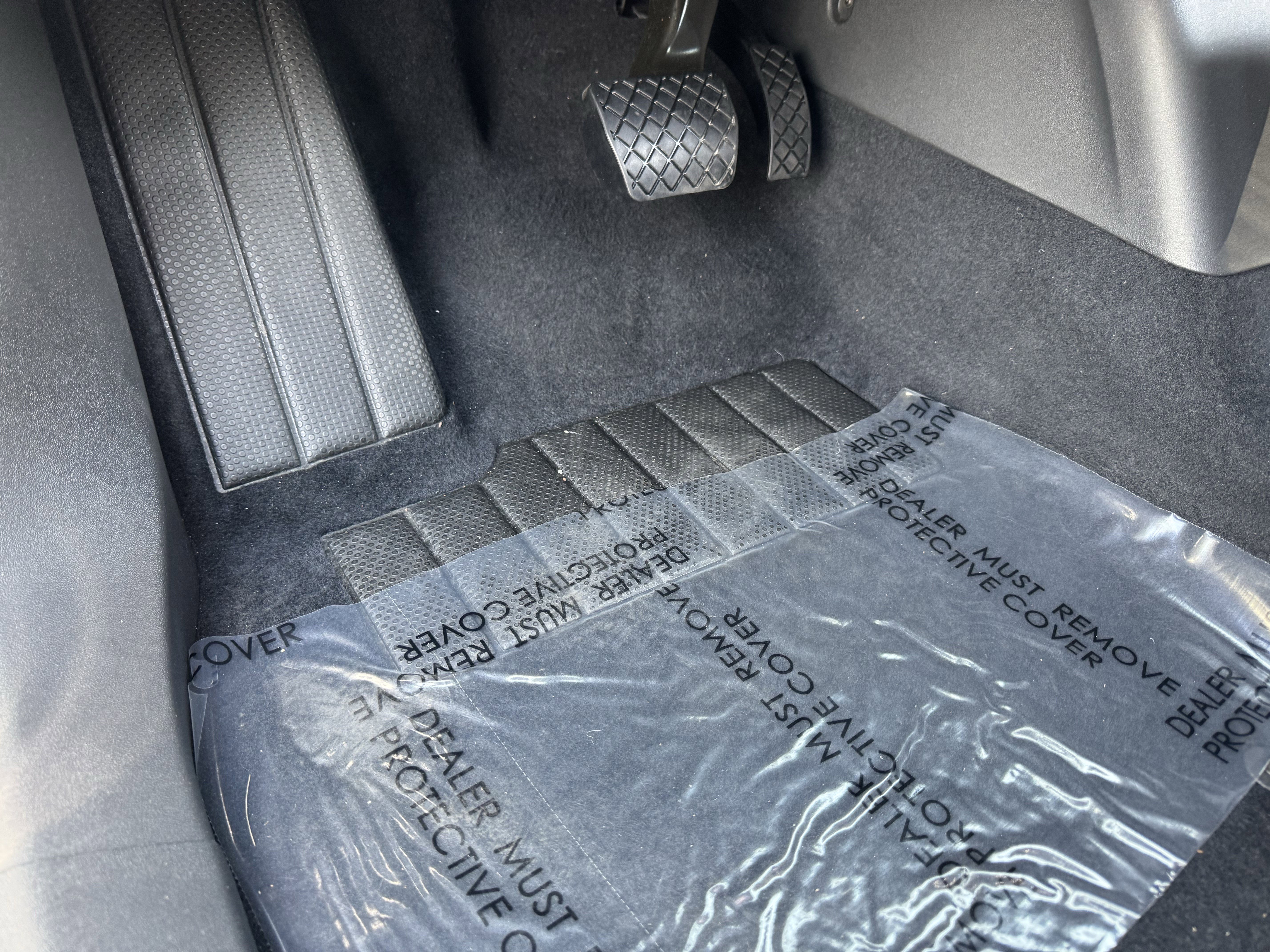 Used 2023 Volkswagen ID.4 2WD image 17