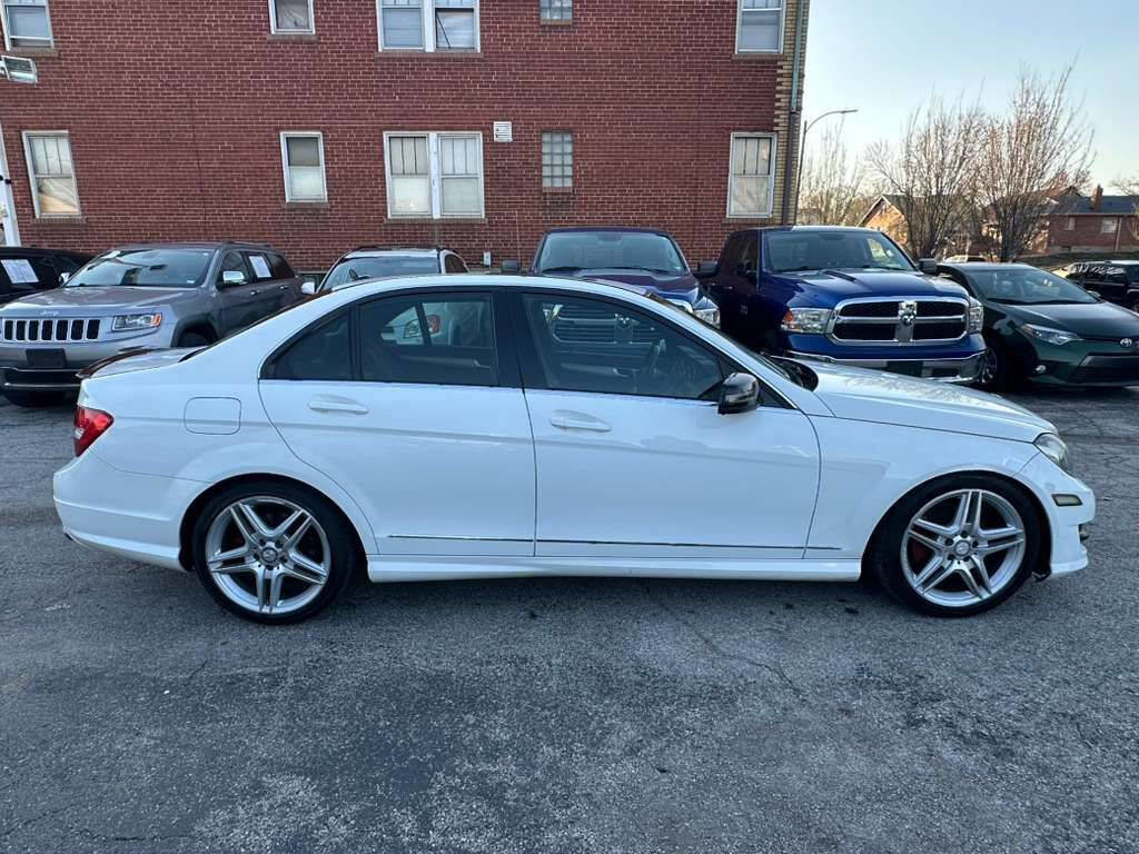Used 2013 Mercedes-Benz C 300 C300 4MATIC image 4