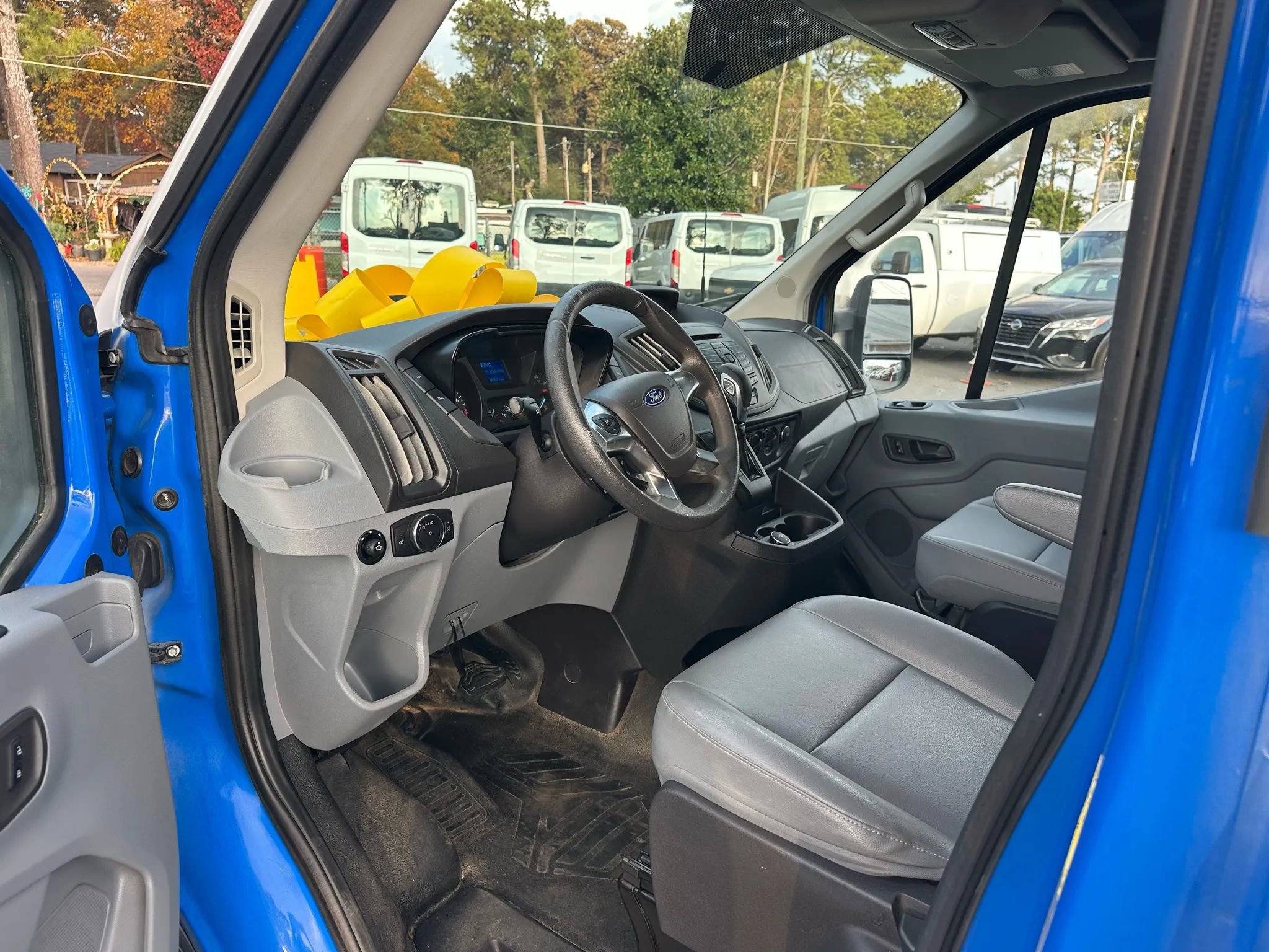 Used 2017 Ford Transit 250 148 Medium Roof image 16