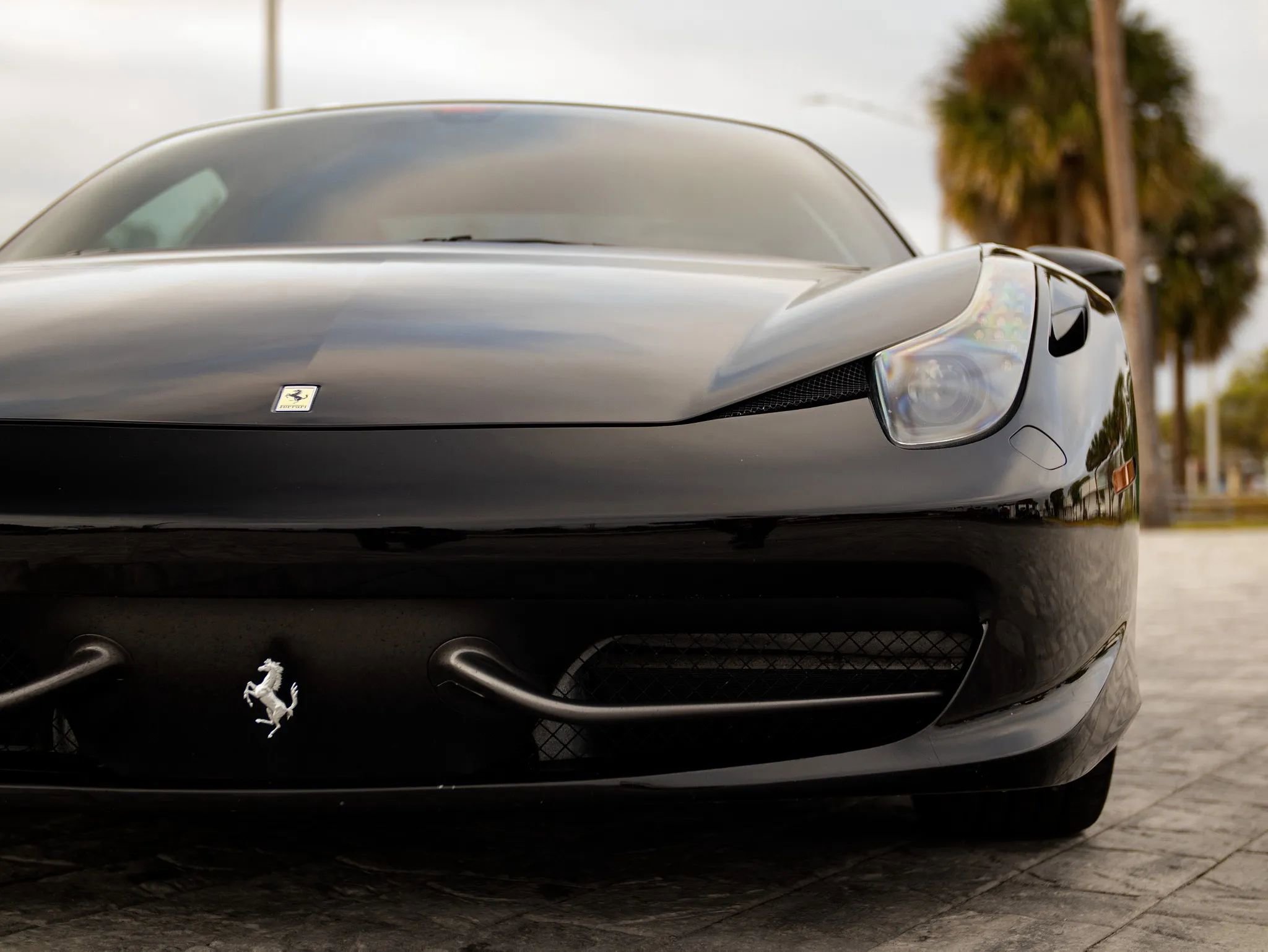 Used 2010 Ferrari 458 Italia Coupe image 7