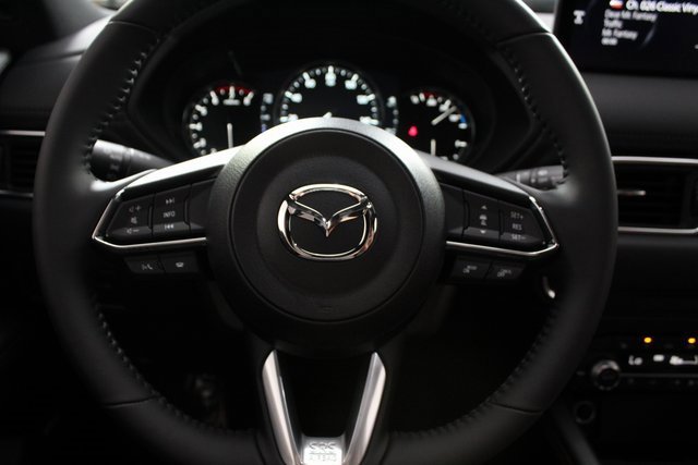 Used 2025 MAZDA CX-5 Carbon Edition image 17