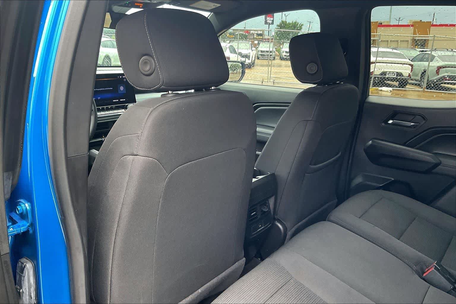 Used 2024 Chevrolet Colorado LT w/ LT Convenience Package RWD image 12