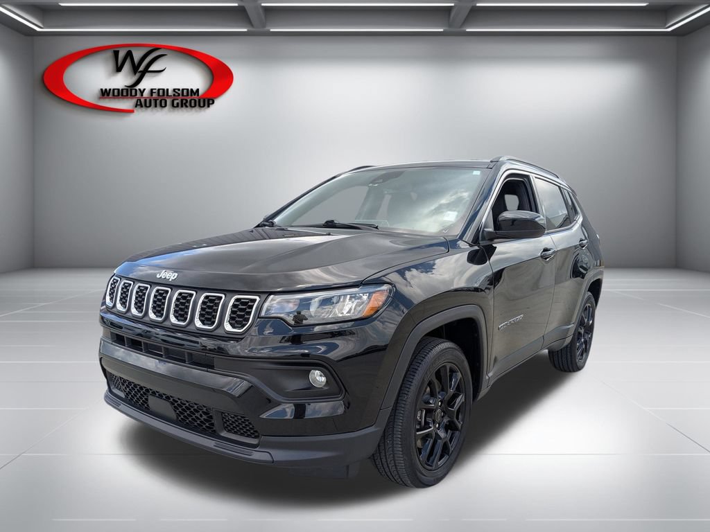 Used 2025 Jeep Compass Latitude w/ Convenience Group AWD/4WD image 9