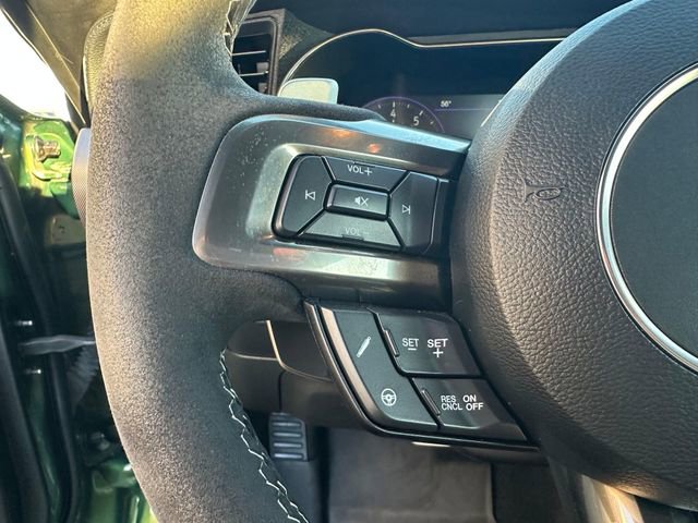 Used 2022 Ford Mustang Shelby GT500 w/ Technology Package image 19