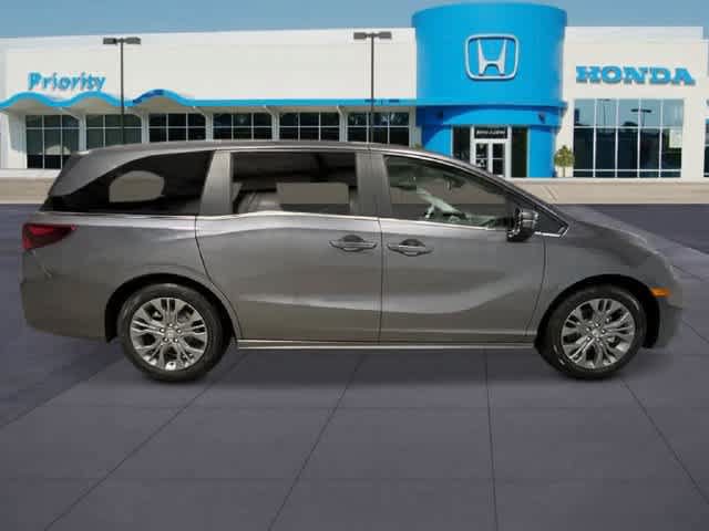Used 2026 Honda Odyssey Touring image 8