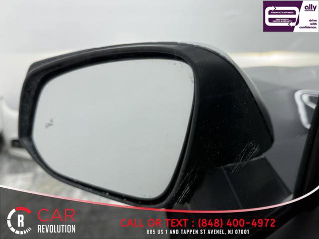 Used 2022 Toyota RAV4 SE w/ Convenience Package image 35