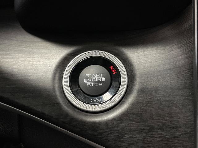 Used 2023 Jeep Grand Cherokee L Limited image 22