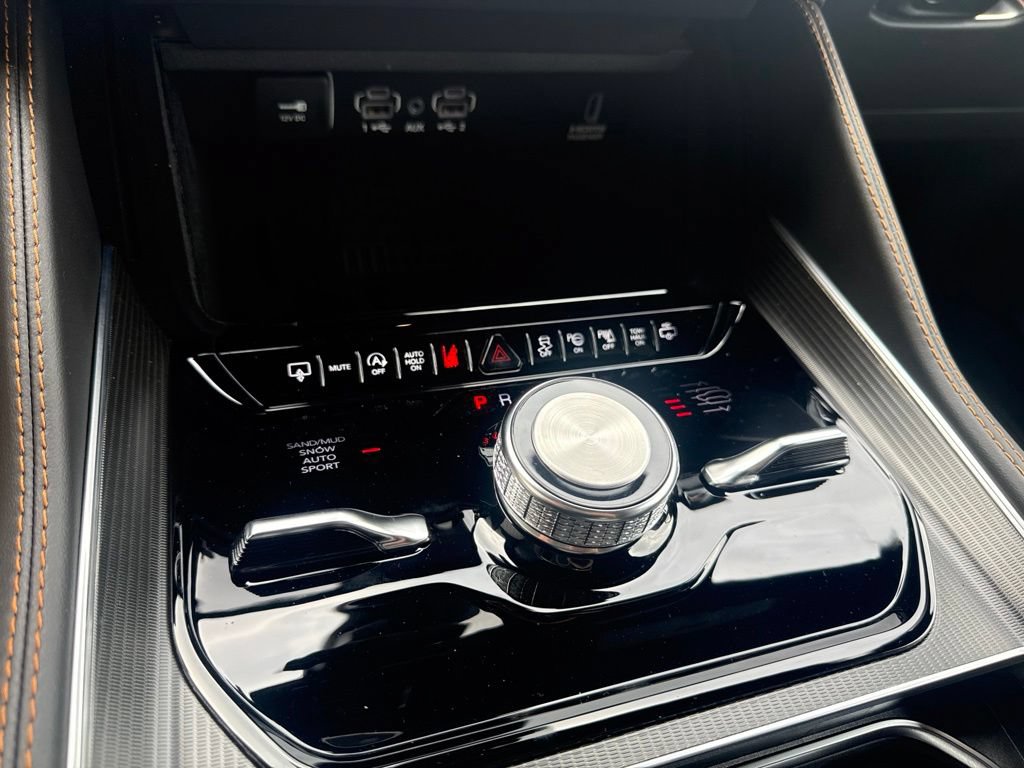 New 2026 Jeep Grand Wagoneer L Summit AWD/4WD image 30