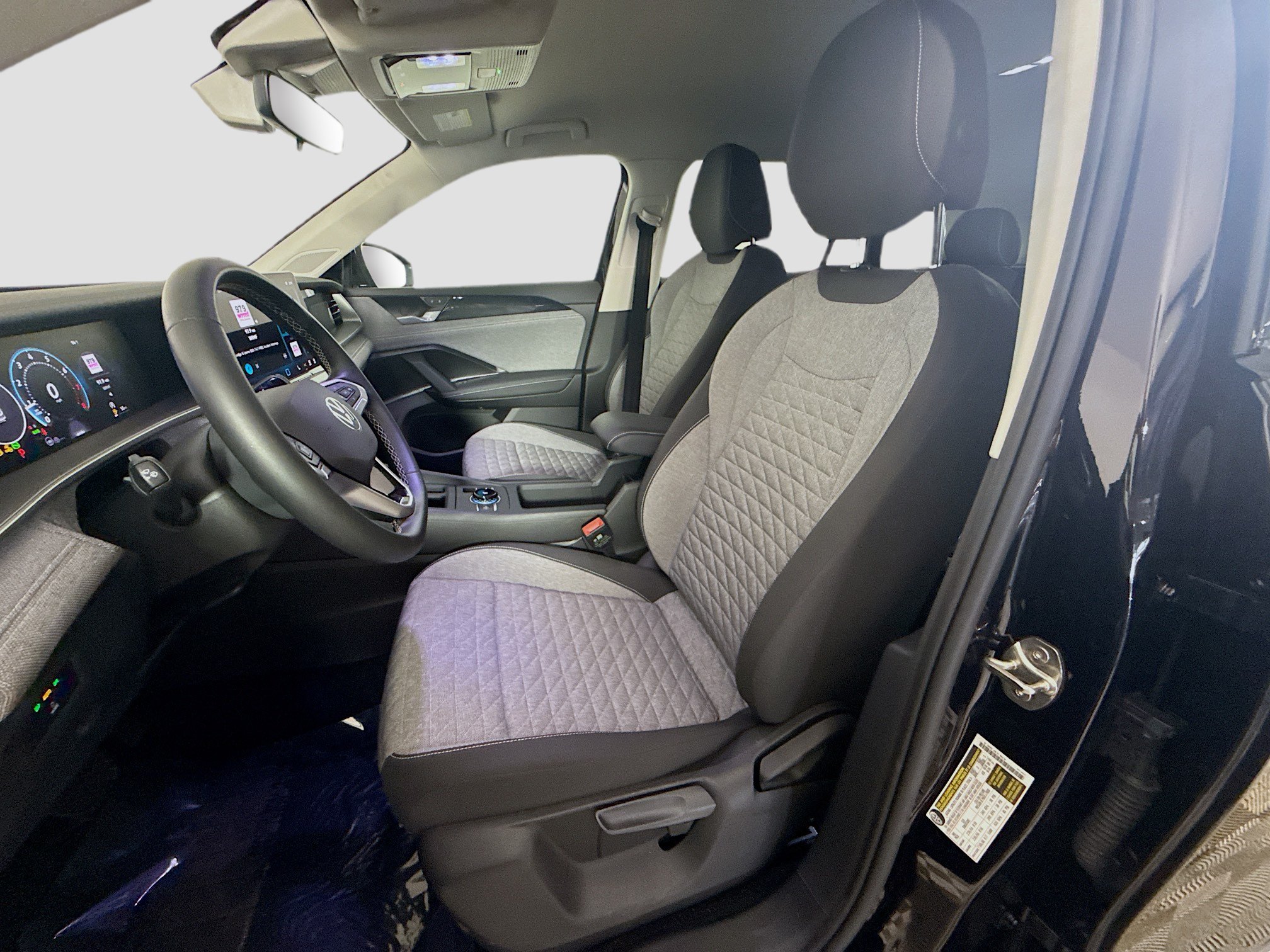 Used 2026 Volkswagen Tiguan S FWD image 22