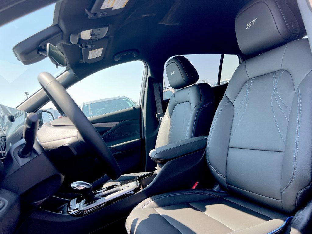 New 2026 Buick Envista Sport Touring w/ Convenience I Package FWD image 17