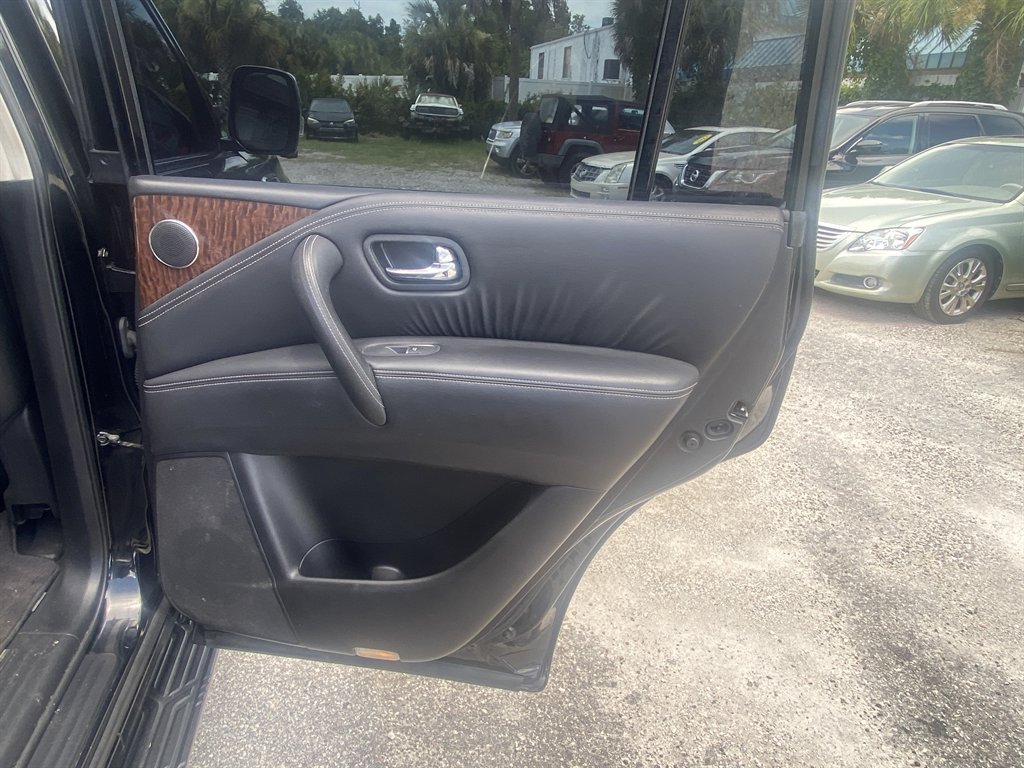Used 2017 Nissan Armada Platinum AWD/4WD image 11