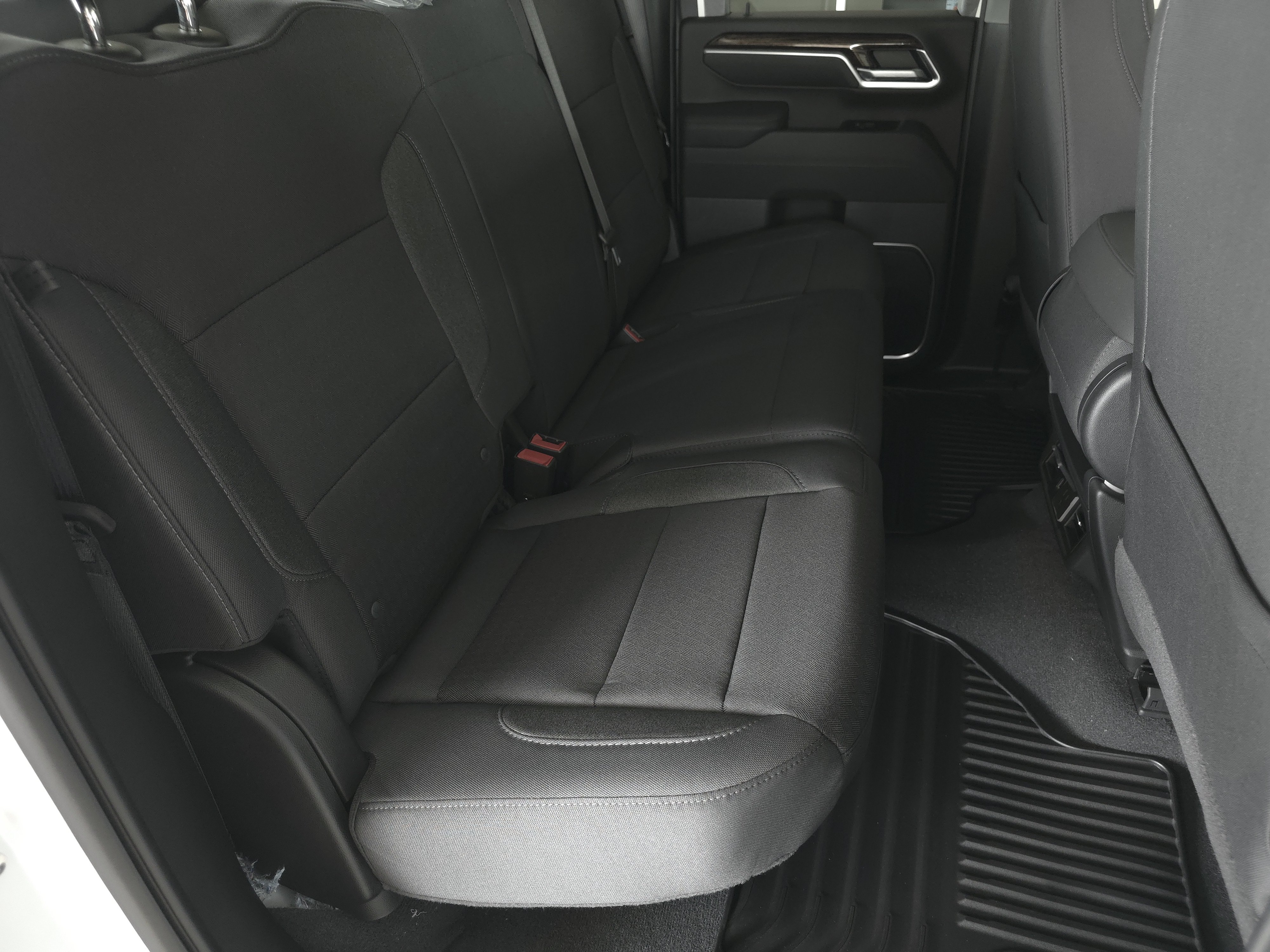 New 2026 GMC Sierra 2500 SLE AWD/4WD image 32