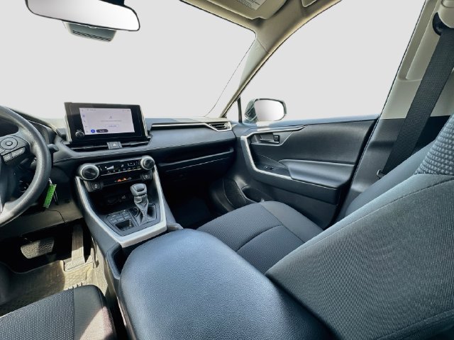 Certified 2023 Toyota RAV4 LE AWD/4WD image 21