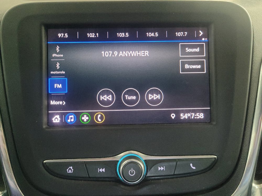 Used 2020 Chevrolet Equinox LS AWD/4WD image 25