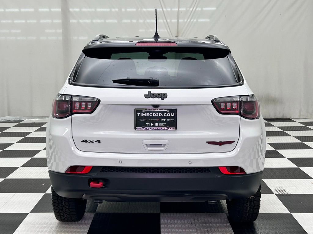 New 2026 Jeep Compass Trailhawk image 8