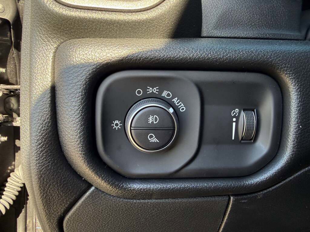 New 2026 RAM 2500 Tradesman image 28