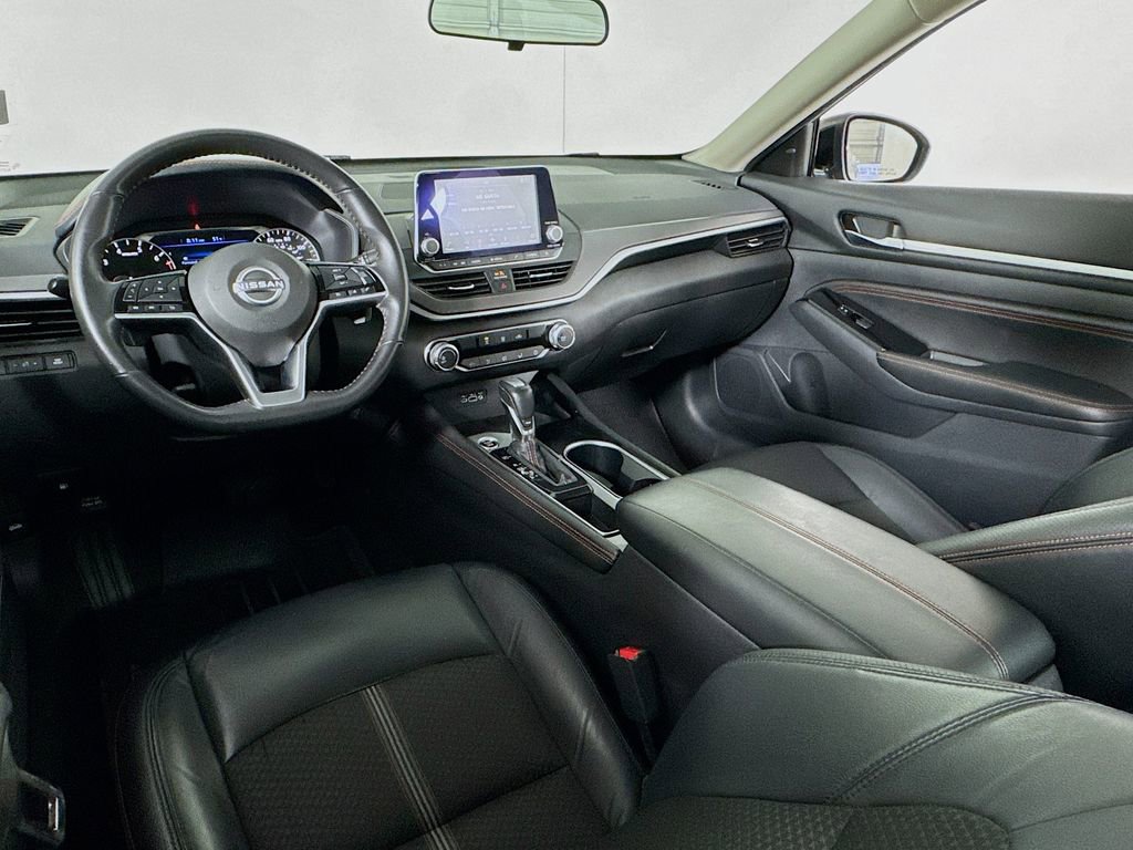 Used 2023 Nissan Altima 2.5 SR image 25