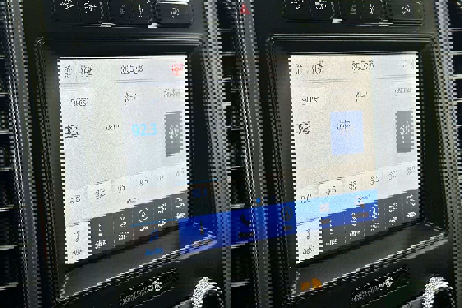 Used 2020 Ford Expedition Max XLT w/ Equipment Group 202A image 20