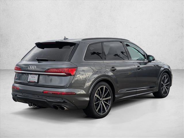 Used 2021 Audi SQ7 Premium Plus w/ Executive Package image 5