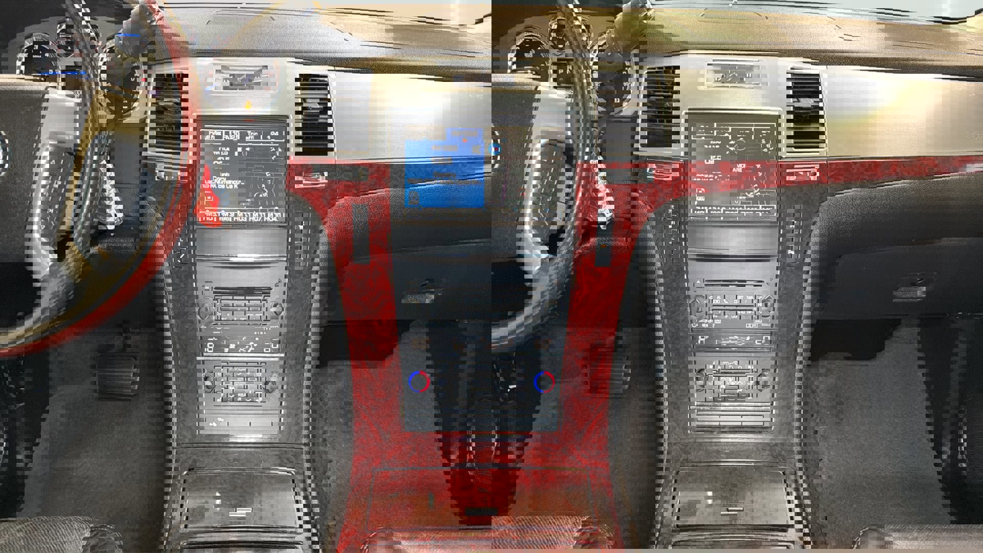 Used 2011 Cadillac Escalade ESV Luxury image 15