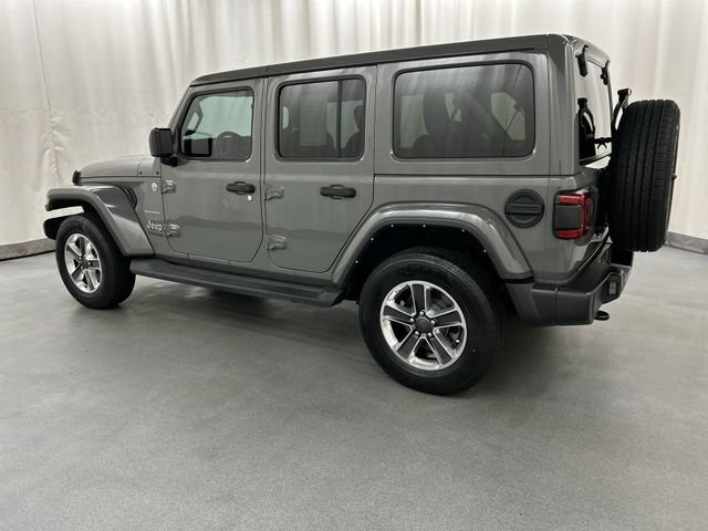 Used 2022 Jeep Wrangler Unlimited Sahara w/ Safety Group AWD/4WD image 3