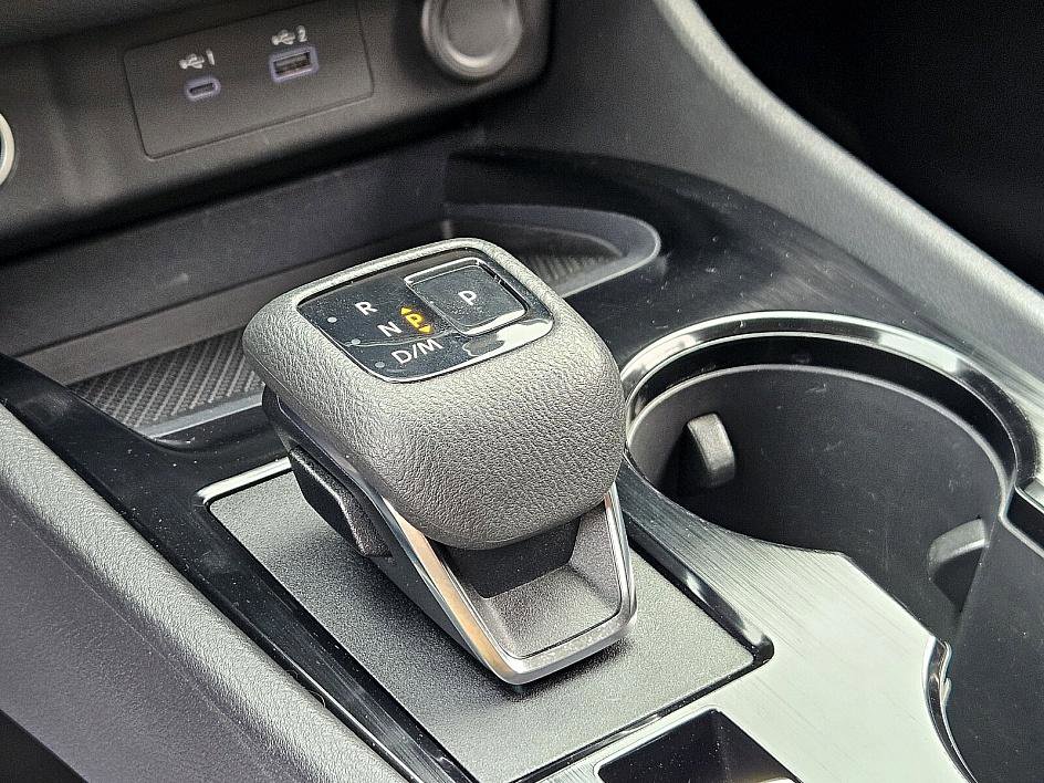 Used 2022 Nissan Rogue SV image 24