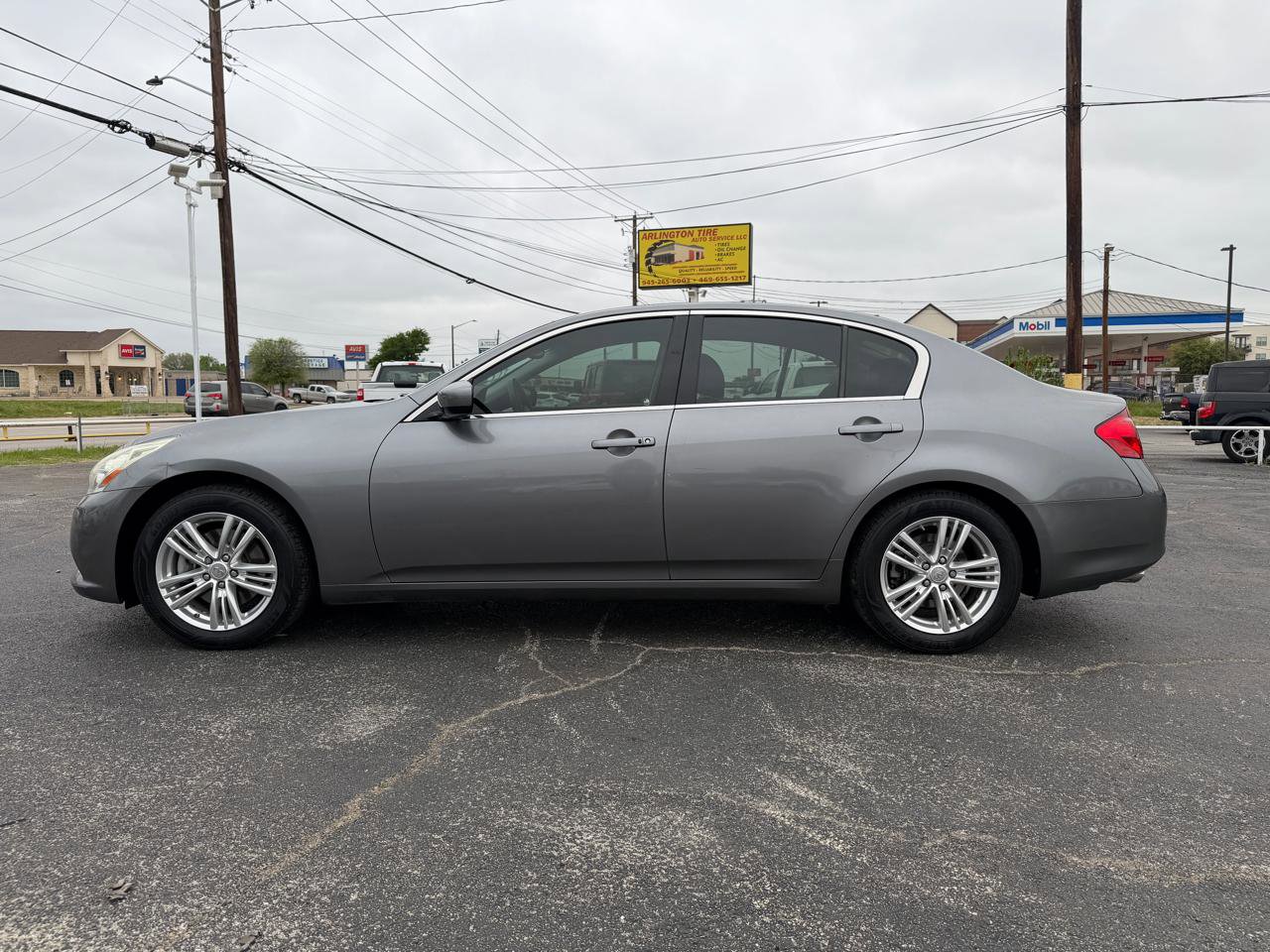 Used 2010 INFINITI G37 Journey w/ Premium Pkg RWD image 8