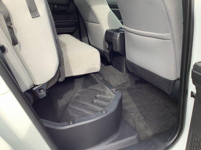 Used 2025 Toyota Tacoma SR5 image 36