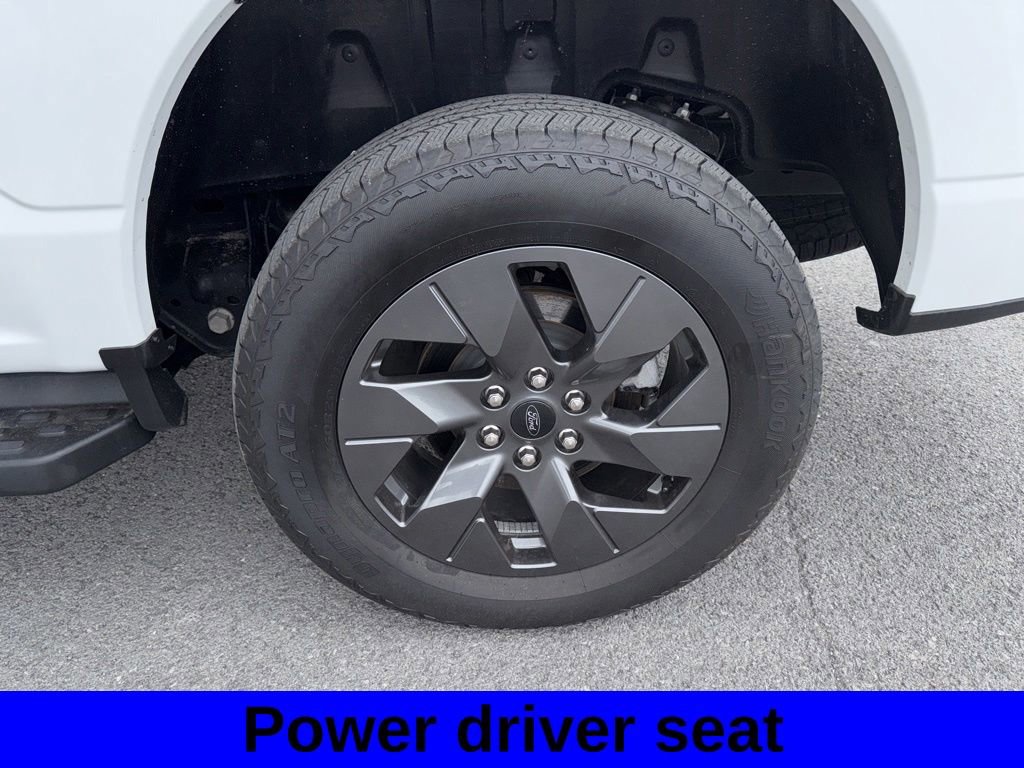 Used 2025 Ford F150 Lightning Flash AWD/4WD image 9