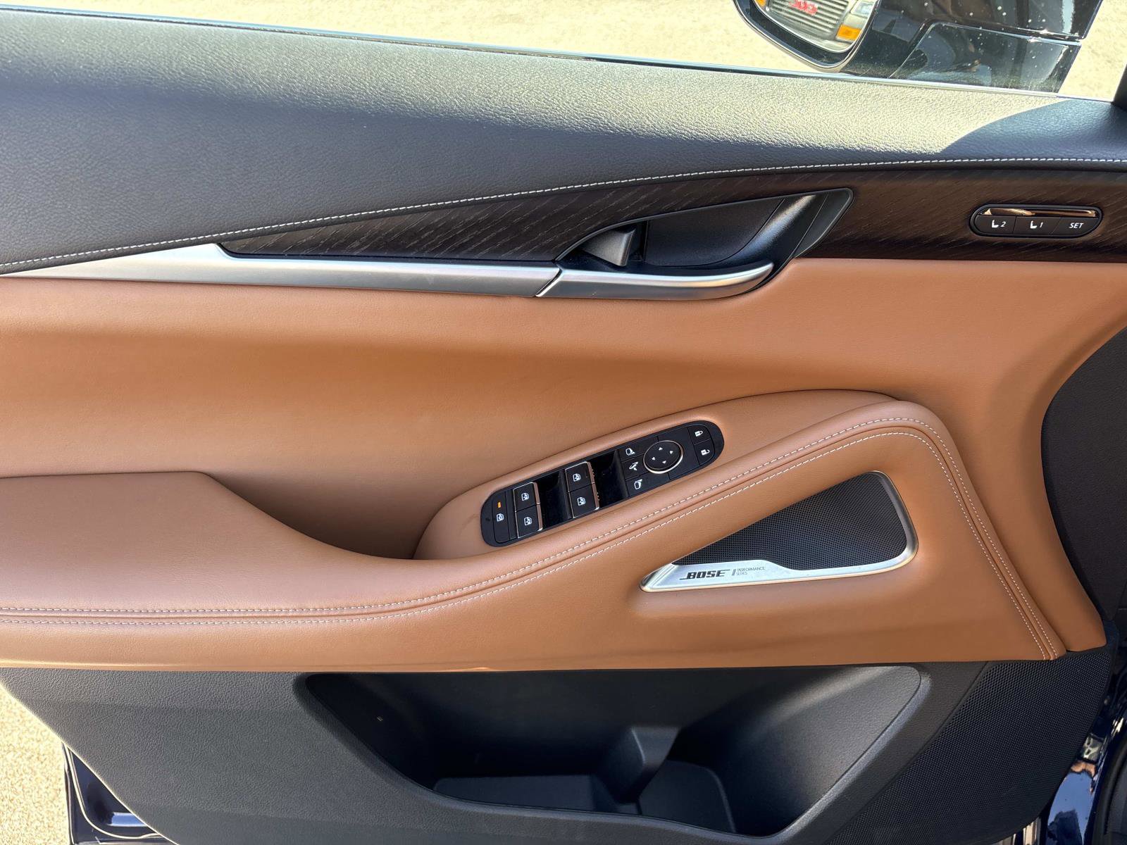 Used 2023 INFINITI QX60 Sensory w/ Vision Package image 12