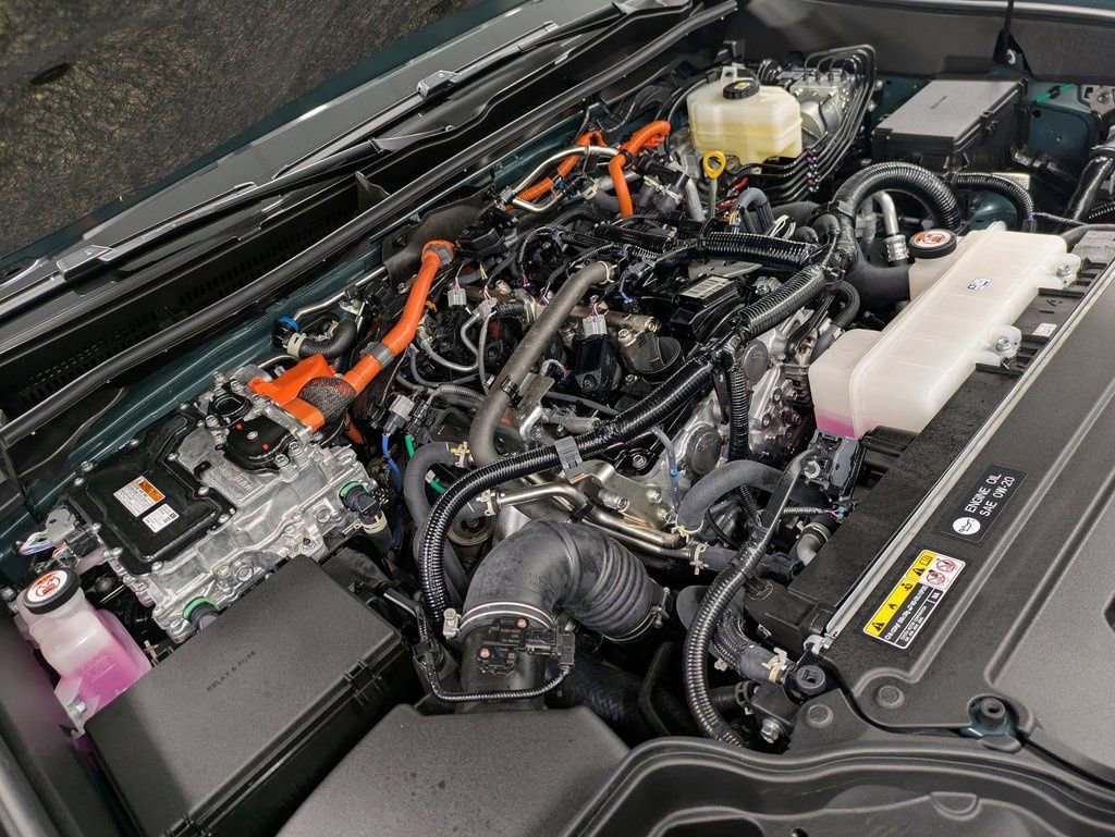 Used 2025 Toyota 4Runner TRD Off-Road Premium image 32