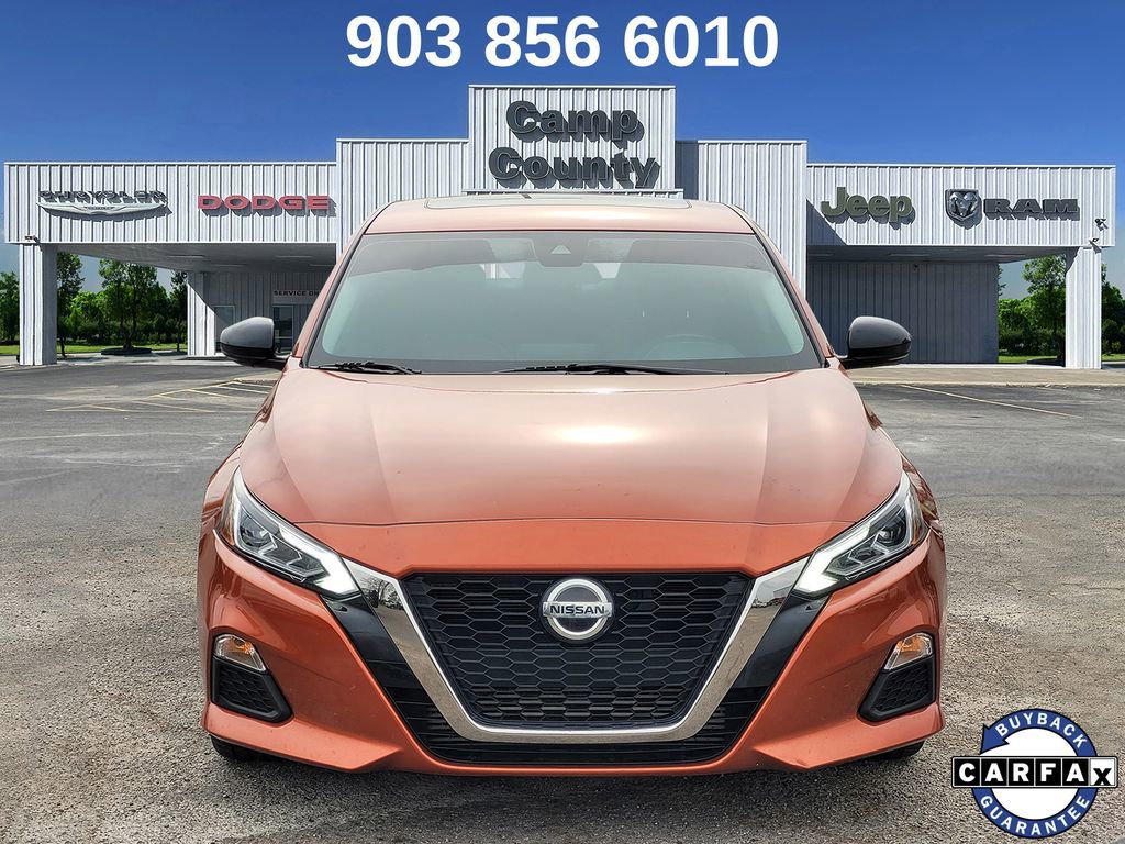 Used 2022 Nissan Altima 2.0 SR image 2