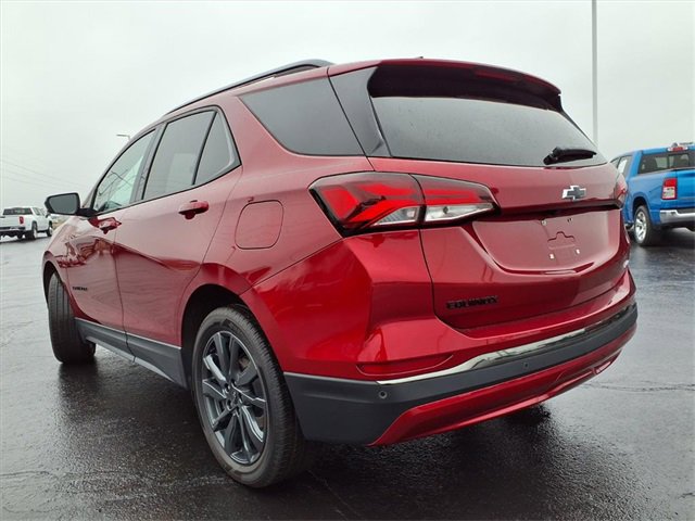 Used 2023 Chevrolet Equinox RS w/ LPO, Floor Liner Package image 23