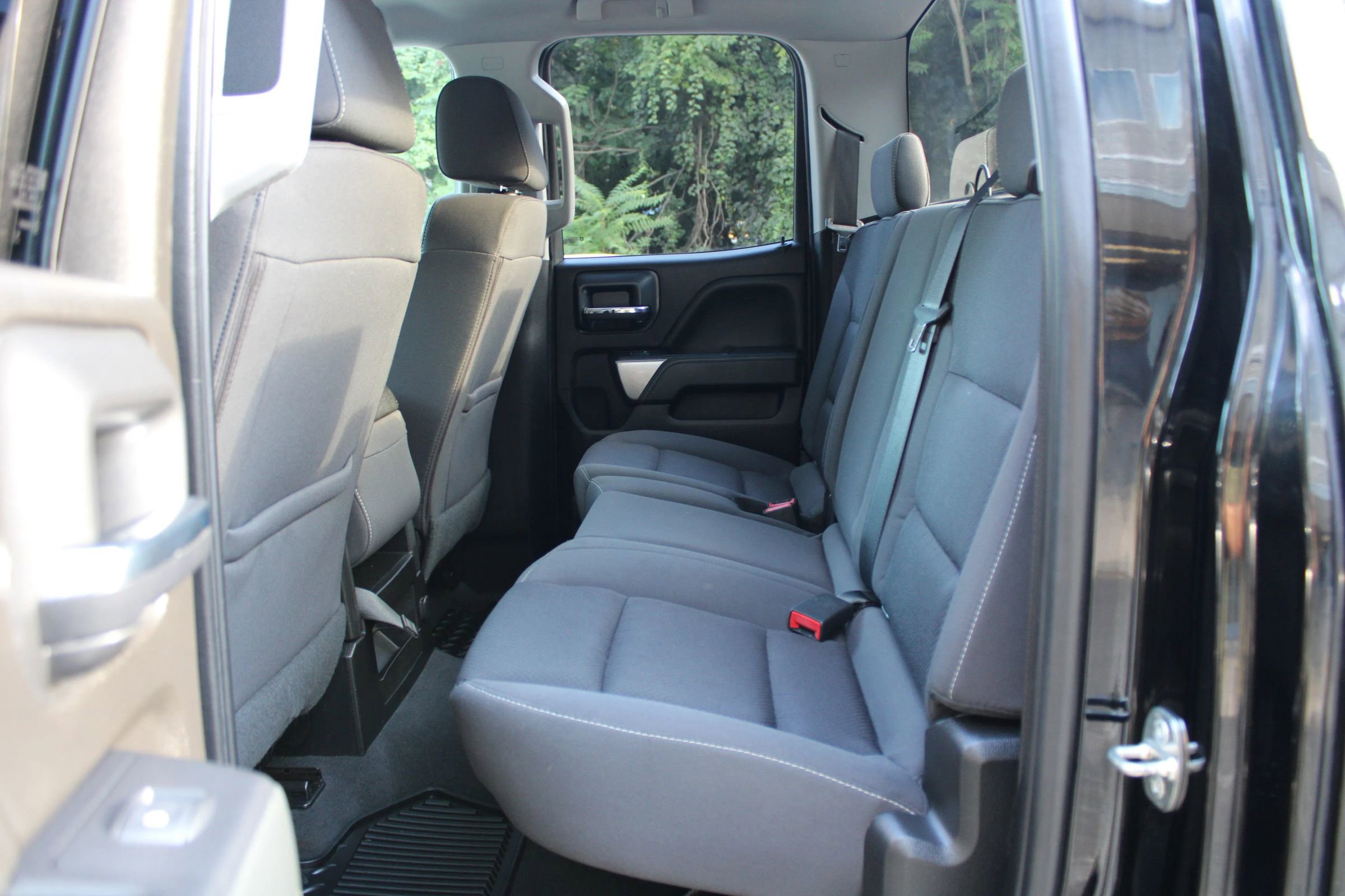 Used 2019 Chevrolet Silverado 1500 LT image 16