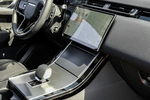 New 2026 Land Rover Range Rover Velar S AWD/4WD image 26