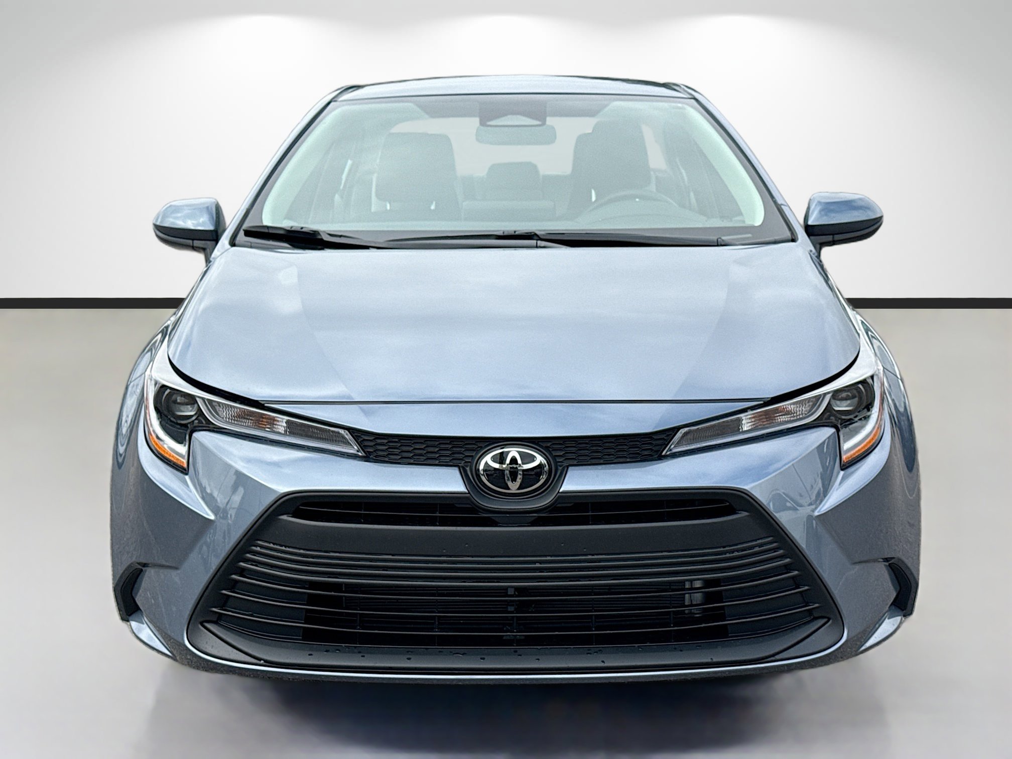 Used 2025 Toyota Corolla LE image 8