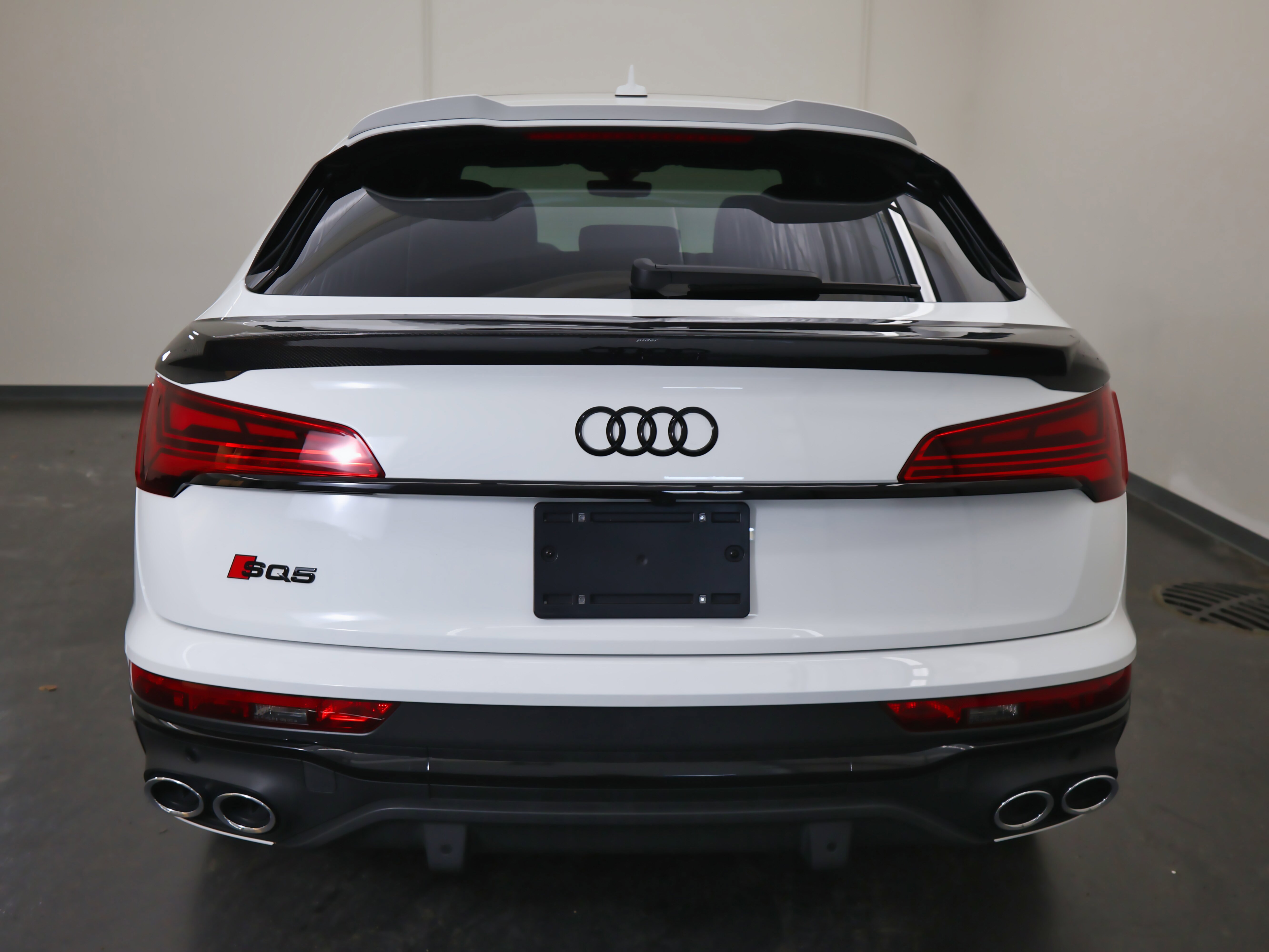 Used 2022 Audi SQ5 Premium Plus image 4