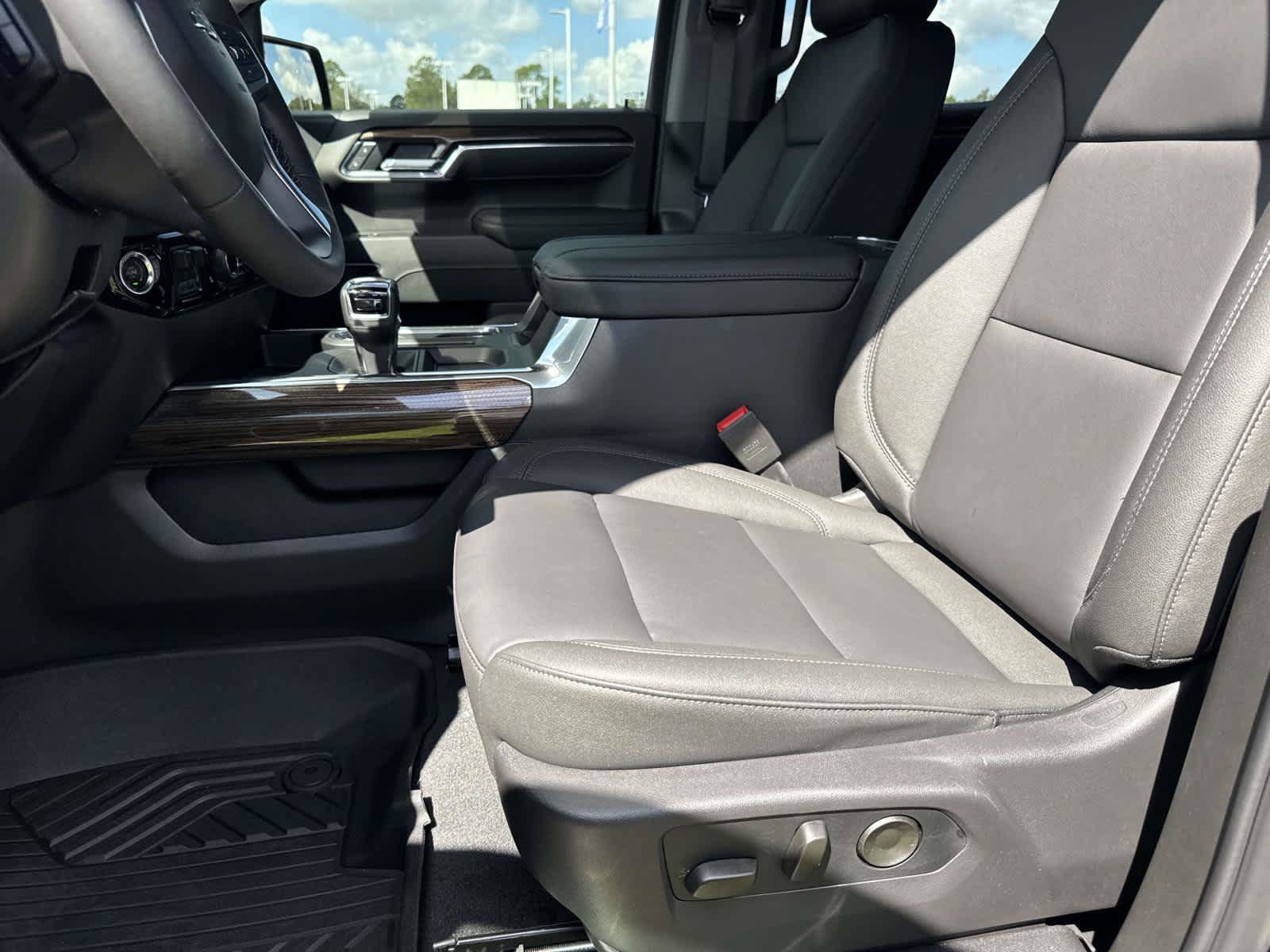 New 2026 Chevrolet Silverado 1500 LT Trail Boss w/ LT Trail Boss Premium Package AWD/4WD image 11